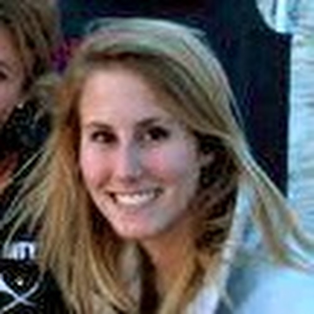 Meet your Posher, Nina